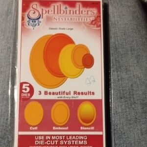 Spellbinders Nestabilities Classic Ovals Large Die Set